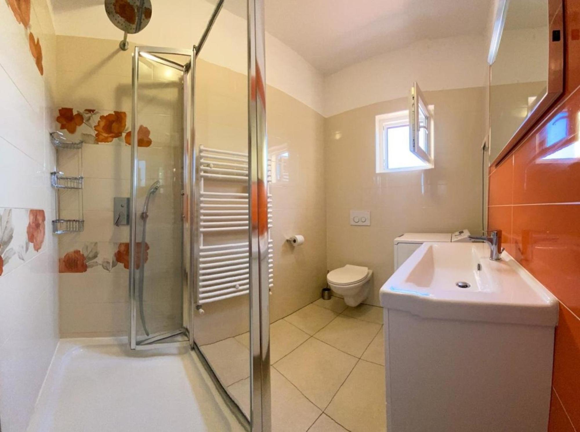 Fuer 6 Personen Ca 90 Qm In Rovinj, Istrien Istrische Riviera Apartment Rovinj